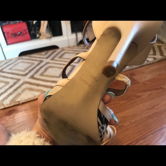 Steve Madden Snakeskin Pumps - Picture 5 of 8